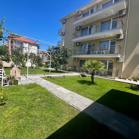 بيت ضيافة бербатови 2 رافدا