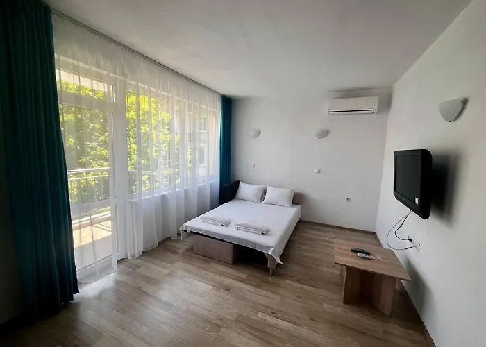 бербатови 2 게스트하우스 라브다